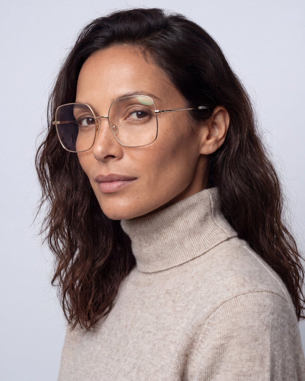 Billie Gold Readers, worn, side