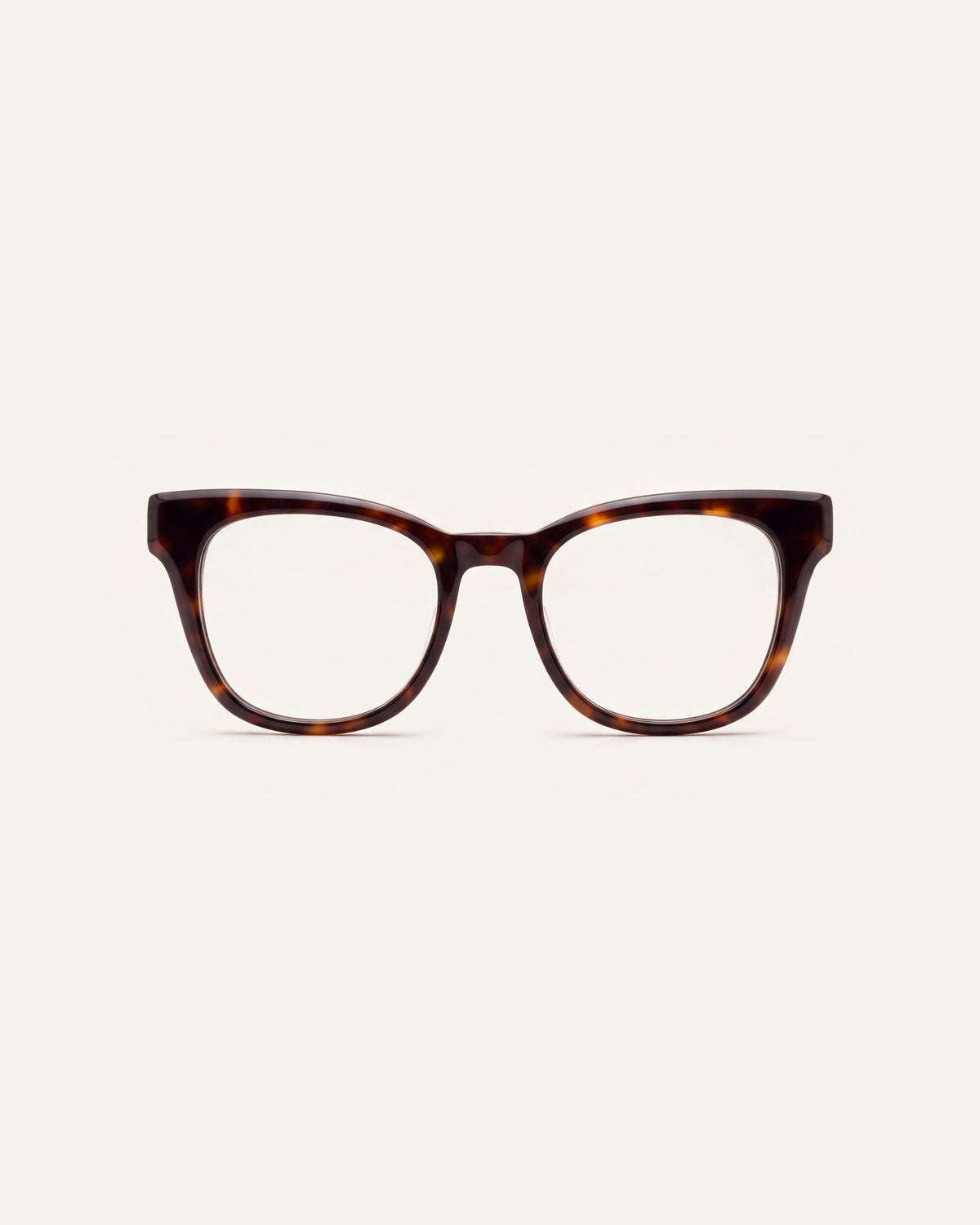 Zoey in tortoiseshell, front